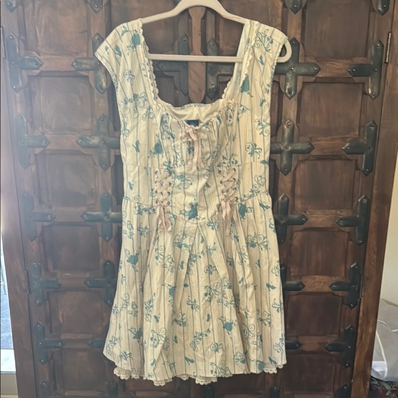 NWT Whimsical Disney Princess Cinderella midi with peasant style lace up - Picture 4 of 10